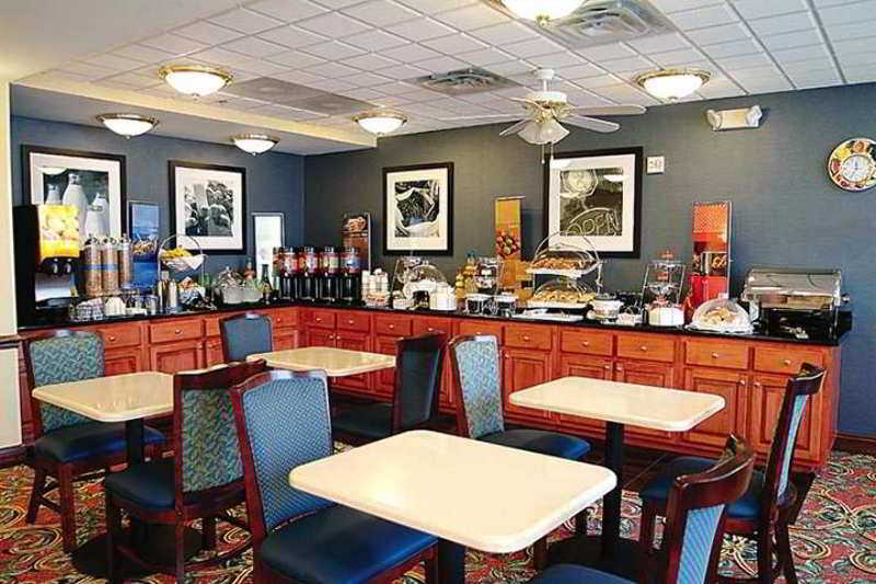 Hampton Inn Hinesville Restaurant foto
